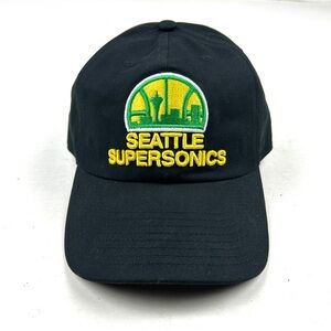 Mitchell & Ness Seattle Supersonics Snapback Hat Cap Black Embroidered Logo